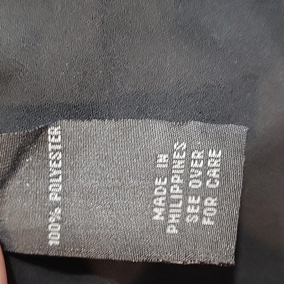 A.Byer Black Short Slv Blouse w/Removable Necklace NWT Jr Women’s Sz S - Picture 9 of 10